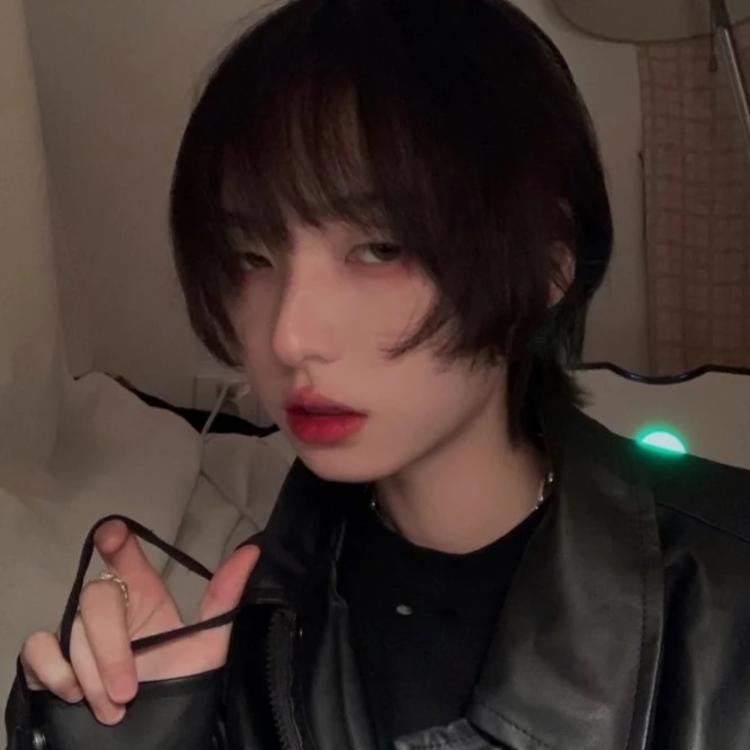 濑田宗次郎（身份：十刃最强、“天剑”、微笑的修罗） - 韩剧TV高清在线观看 - 电脑看电影